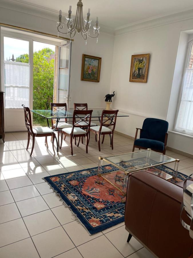 Gîte Les Minimes Avallon Extérieur photo