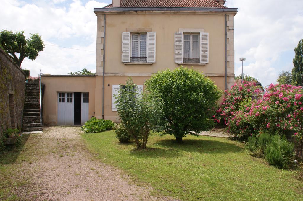 Gîte Les Minimes Avallon Extérieur photo